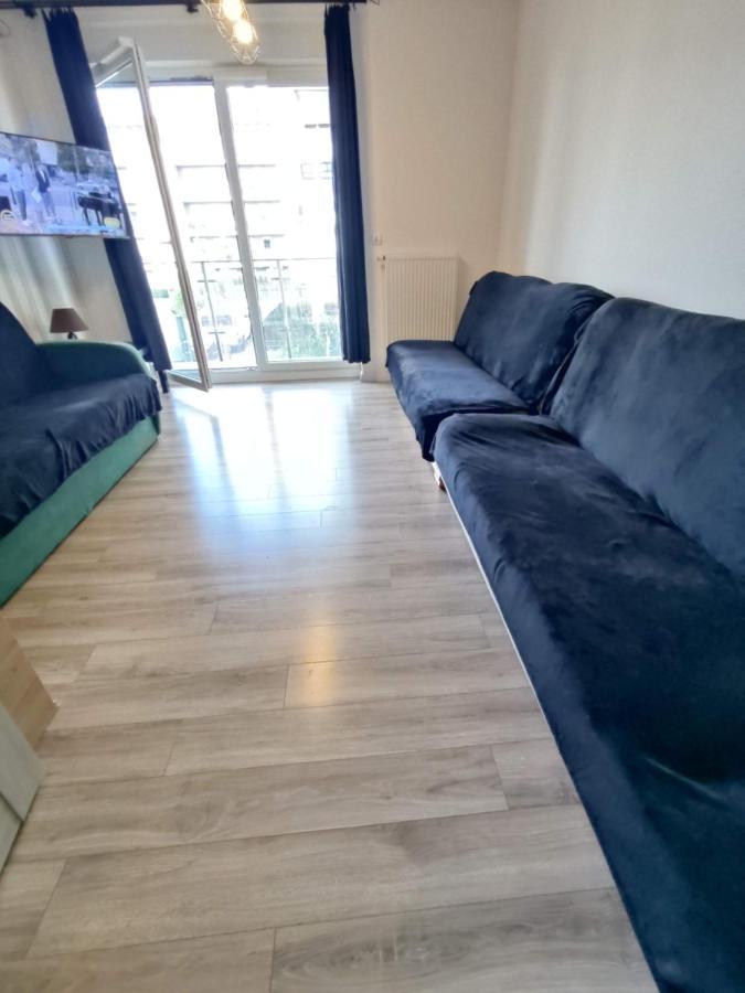 1120 Smialego 41 - Tanie Pokoje W Apartamencie - Samodzielne Zameldowanie - Self Check In Poznań Eksteriør bilde