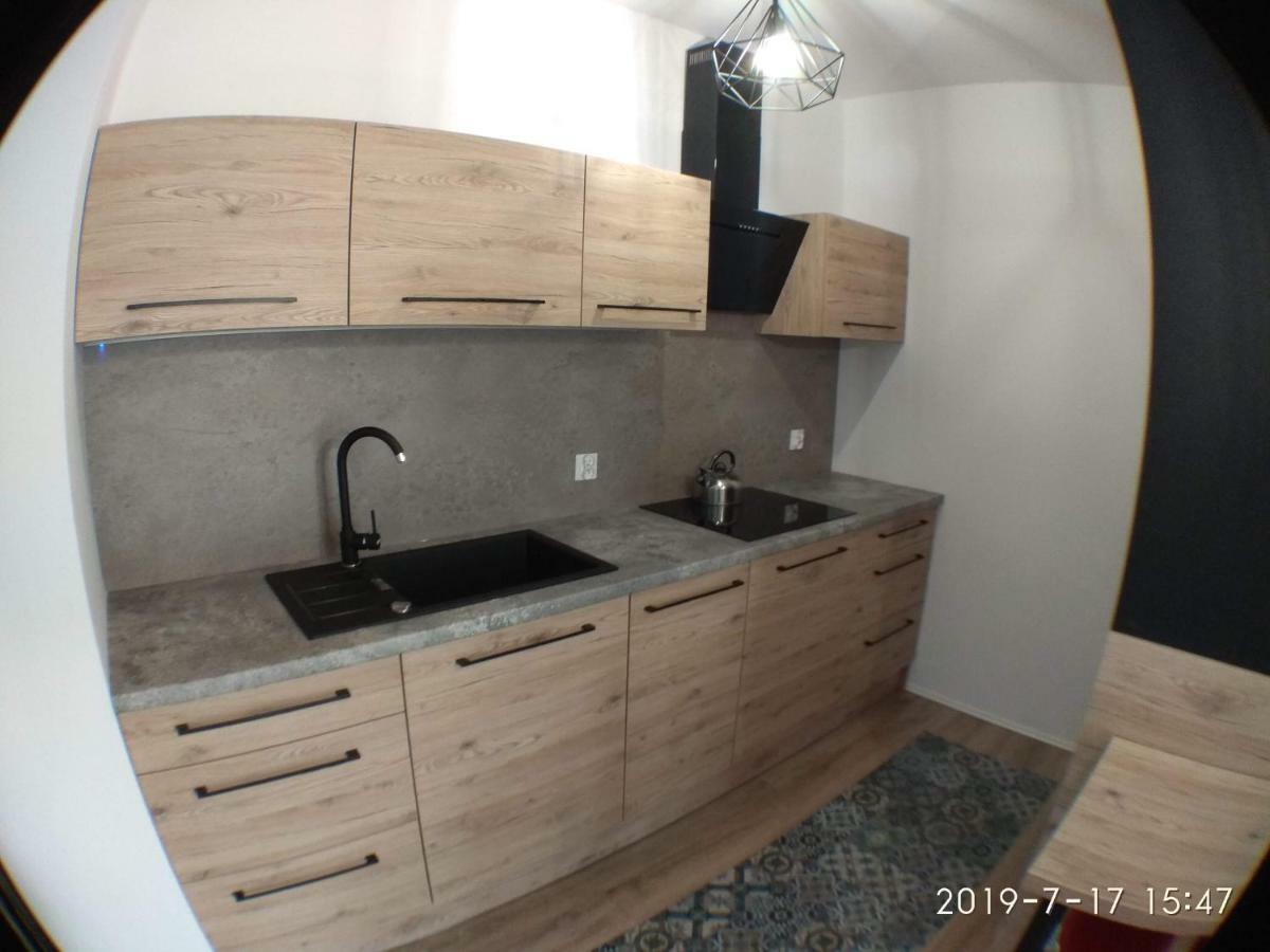 1120 Smialego 41 - Tanie Pokoje W Apartamencie - Samodzielne Zameldowanie - Self Check In Poznań Eksteriør bilde